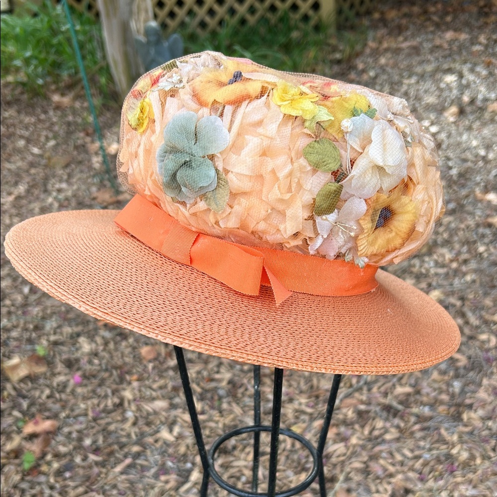 Vintage Floral Hat with Ribbon - Picture 3 of 11